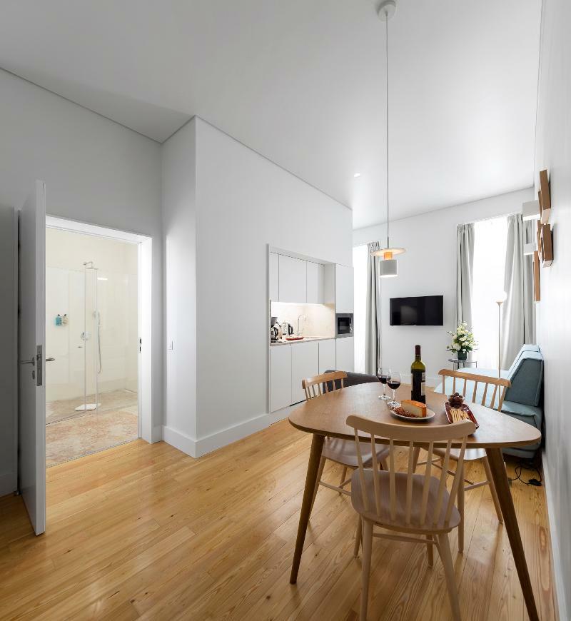Serviced Benformos Apartment Lisbon